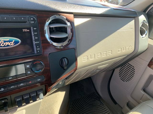 Used 2008 Ford F350 4x4 Crew Cab DRW Super Duty image 28