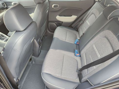 New 2026 Hyundai Venue SEL FWD image 28