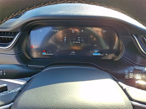 Used 2023 Jeep Grand Cherokee Altitude image 20