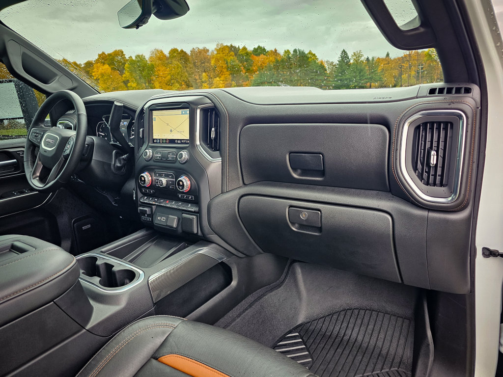 Used 2020 GMC Sierra 3500 AT4 w/ AT4 Premium Package AWD/4WD image 47