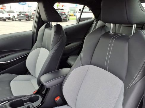 Certified 2025 Toyota Corolla XSE image 14