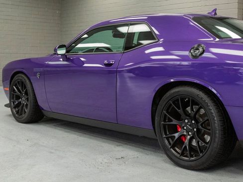 Used 2016 Dodge Challenger SRT Hellcat image 42
