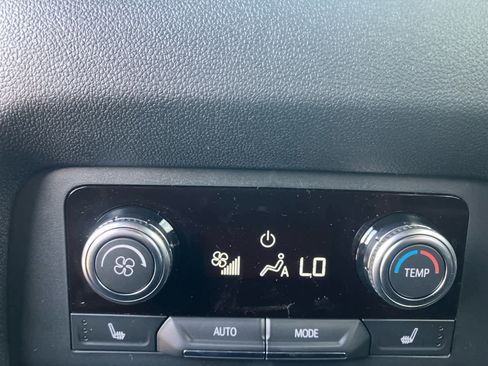 New 2026 GMC Acadia Elevation FWD image 35