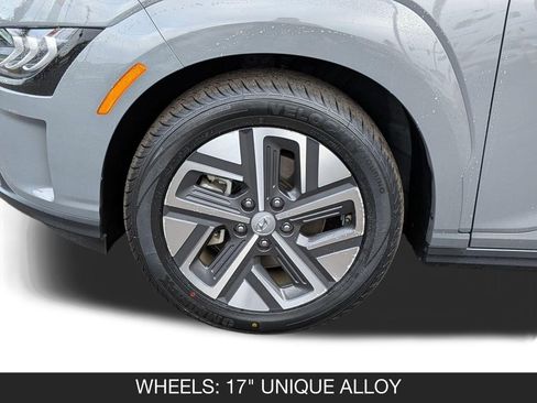 Used 2023 Hyundai Kona Limited w/ Cargo Package FWD image 11