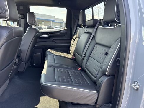 Used 2024 GMC Sierra 1500 AT4X image 14