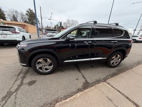 Used 2022 Hyundai Santa Fe SEL w/ Convenience Package image 4