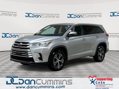Used 2018 Toyota Highlander LE
