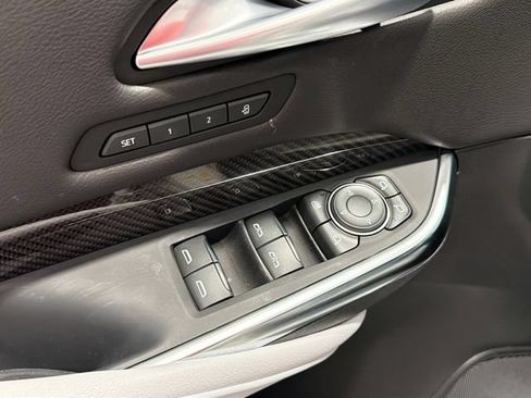 Certified 2025 Cadillac XT4 Sport FWD image 16