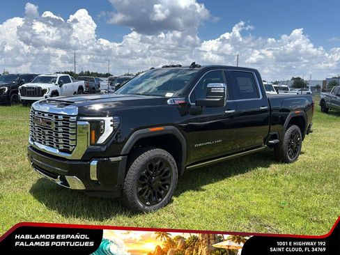 New 2026 GMC Sierra 2500 Denali w/ Denali Reserve Package AWD/4WD image 2