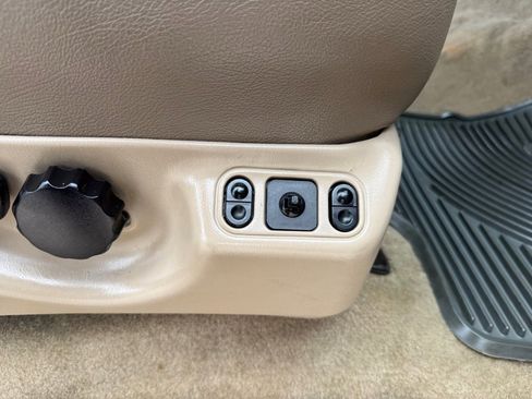 Used 2002 Ford F250 2WD Crew Cab Super Duty image 23