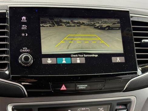 Used 2021 Honda Pilot EX image 21