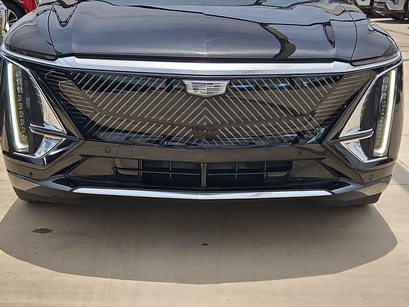 Certified 2024 Cadillac Lyriq Luxury RWD image 6