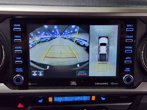 Used 2023 Toyota Tacoma Limited image 36