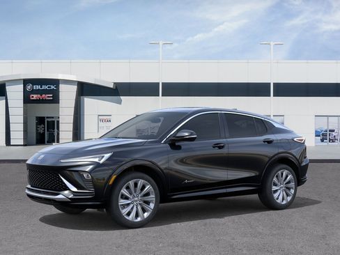 New 2026 Buick Envista Avenir image 2