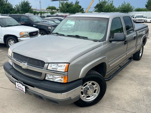Used 2003 Chevrolet Silverado 1500 LS RWD image 12