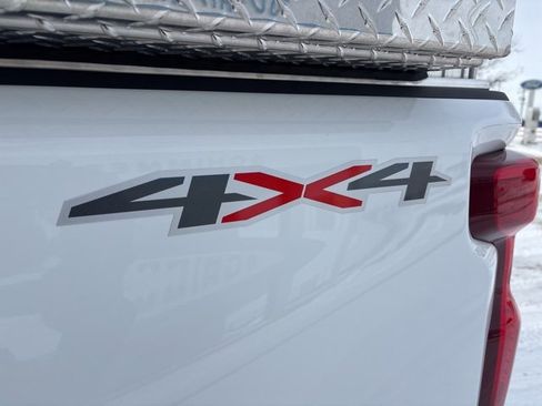 Used 2025 Chevrolet Silverado 2500 W/T w/ WT/CX Safety Package image 12