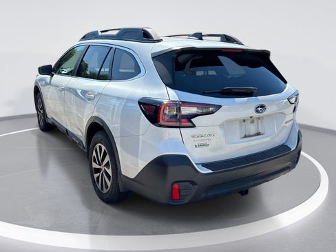 Used 2020 Subaru Outback Premium AWD/4WD image 6