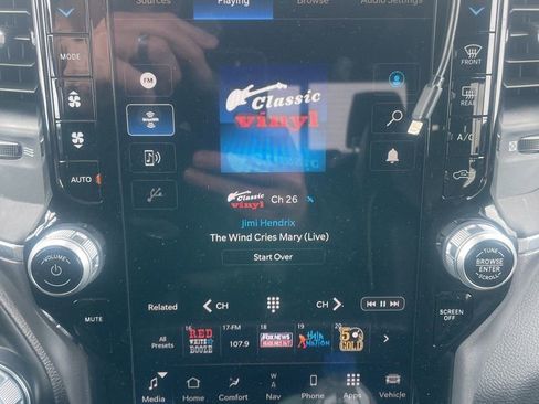 Used 2023 RAM 1500 Laramie image 11