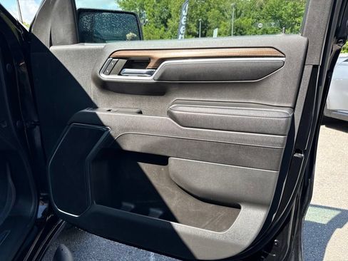 Used 2023 Chevrolet Silverado 1500 RST AWD/4WD image 32
