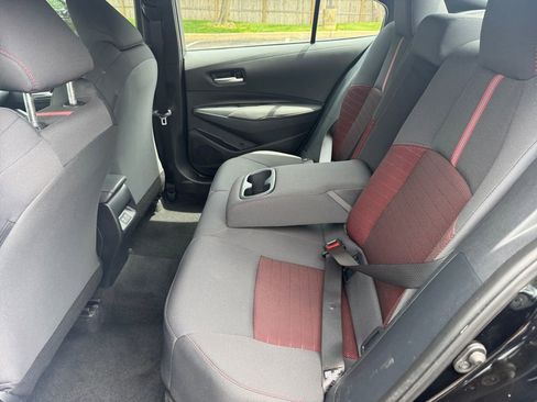 Used 2023 Toyota Corolla SE w/ Carpet Mat Package (TMS) FWD image 19