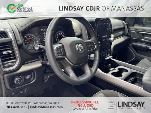 Used 2024 GMC Yukon XL Denali AWD/4WD image 19