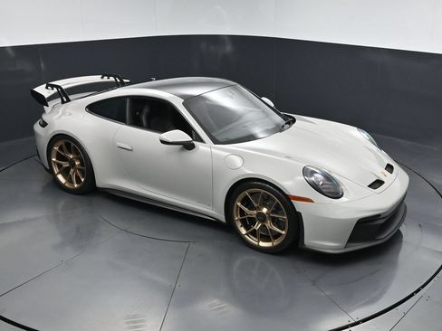 Certified 2022 Porsche 911 GT3 RWD image 21