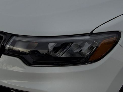 New 2026 Jeep Compass Limited image 12