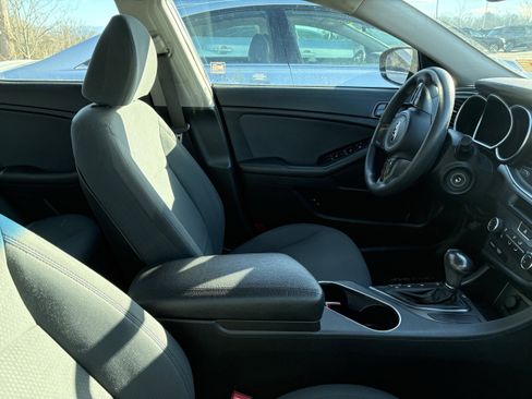 Used 2015 Kia Optima LX w/ LX Convenience Plus Package image 9