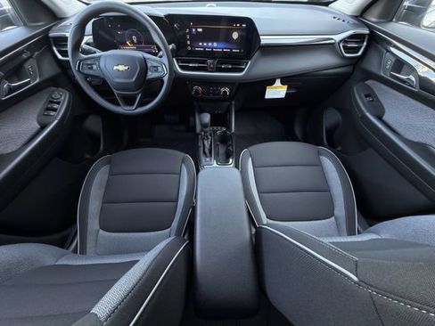 New 2026 Chevrolet TrailBlazer LT w/ Driver Confidence Package FWD image 9