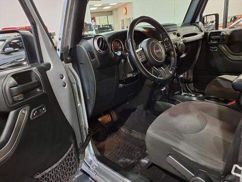 Certified 2017 Jeep Wrangler Unlimited Sport w/ Quick Order Package 24S image 13