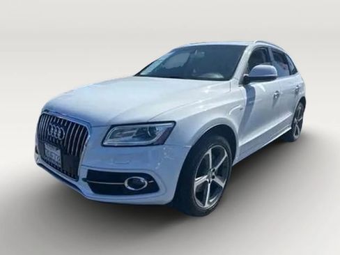 Used 2015 Audi Q5 3.0T Prestige w/ Prestige Package image 1
