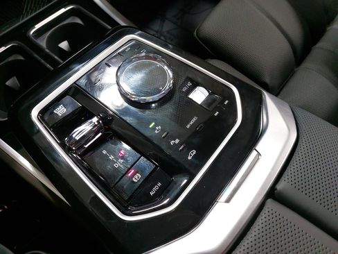 New 2025 BMW 760i xDrive w/ Executive Package AWD/4WD image 25