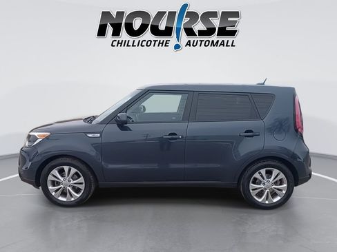 Used 2016 Kia Soul + image 5