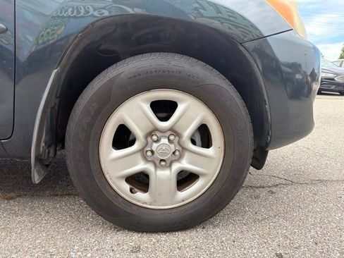 Used 2010 Toyota RAV4 2WD image 32
