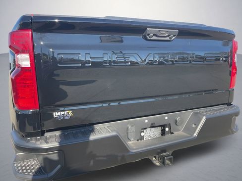 Used 2025 Chevrolet Silverado 1500 W/T w/ WT Value Package AWD/4WD image 30