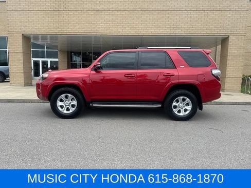 Used 2022 Toyota 4Runner SR5 Premium w/ Moonroof Package RWD image 1