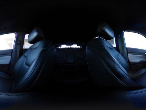 Used 2025 Jeep Compass Limited image 43