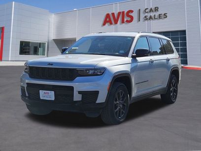 Used 2024 Jeep Grand Cherokee L Laredo