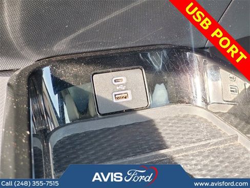 Used 2021 Ford Mustang Mach-E Premium image 23