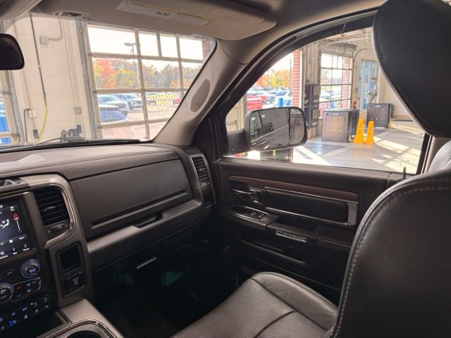 Used 2018 RAM 2500 Laramie w/ Sport Appearance Group AWD/4WD image 19
