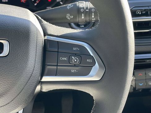New 2026 Jeep Compass Latitude AWD/4WD image 16