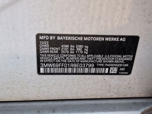 Certified 2024 BMW 330i Sedan w/ Premium Package image 32