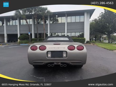 Used 2000 Chevrolet Corvette Convertible w/ Memory Pkg RWD image 4