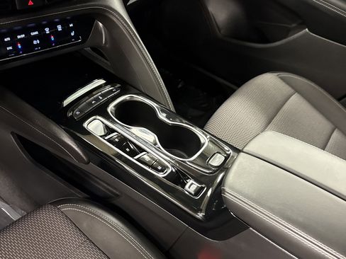 Used 2023 Buick Envision Preferred image 9