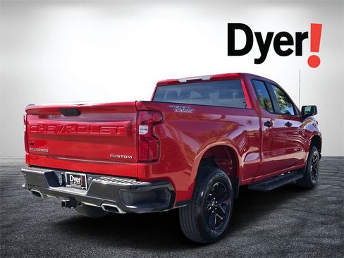 Used 2019 Chevrolet Silverado 1500 Custom Trail Boss w/ Custom Convenience Package image 5