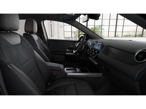 New 2026 Mercedes-Benz GLA 250 4MATIC image 4