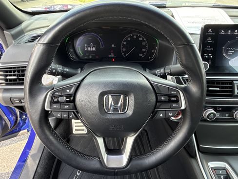 Used 2022 Honda Accord Sport image 21