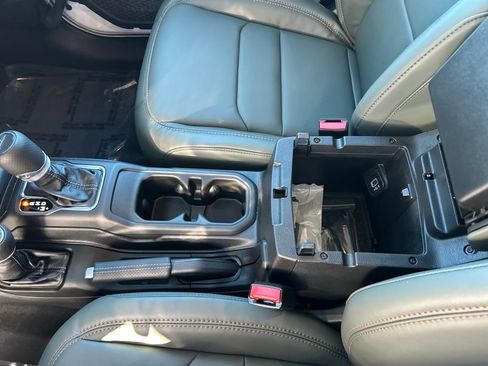 New 2025 Jeep Gladiator Mojave image 20