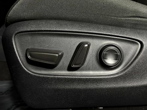 Certified 2025 Toyota RAV4 XLE AWD/4WD image 14