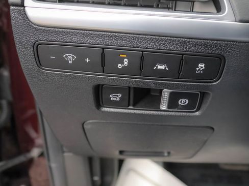 Used 2020 Hyundai Palisade Limited AWD/4WD image 16